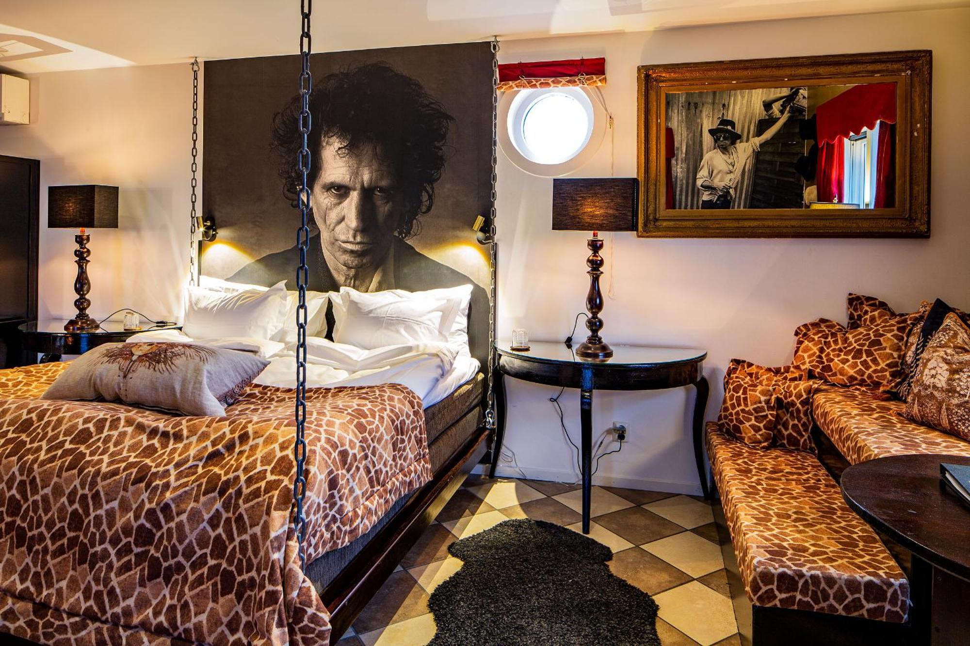 Bomans Hotell I Труса Экстерьер фото